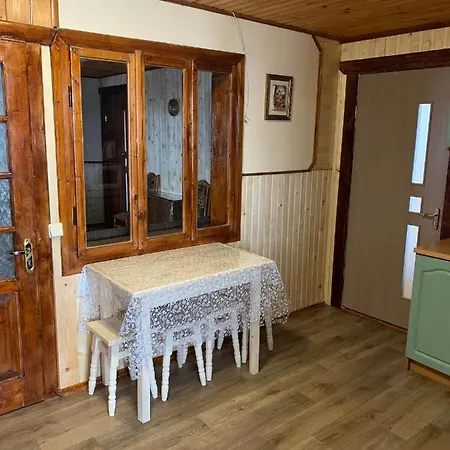 подина Guest house *