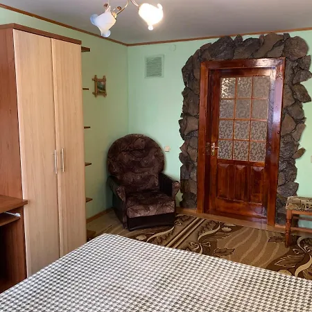 Guest house подина